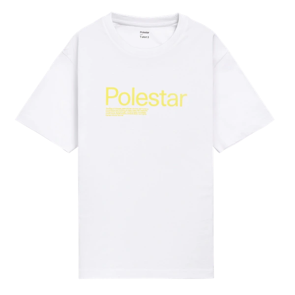 Wit T-shirt met groot geel Polestar-woordmerk op de borst